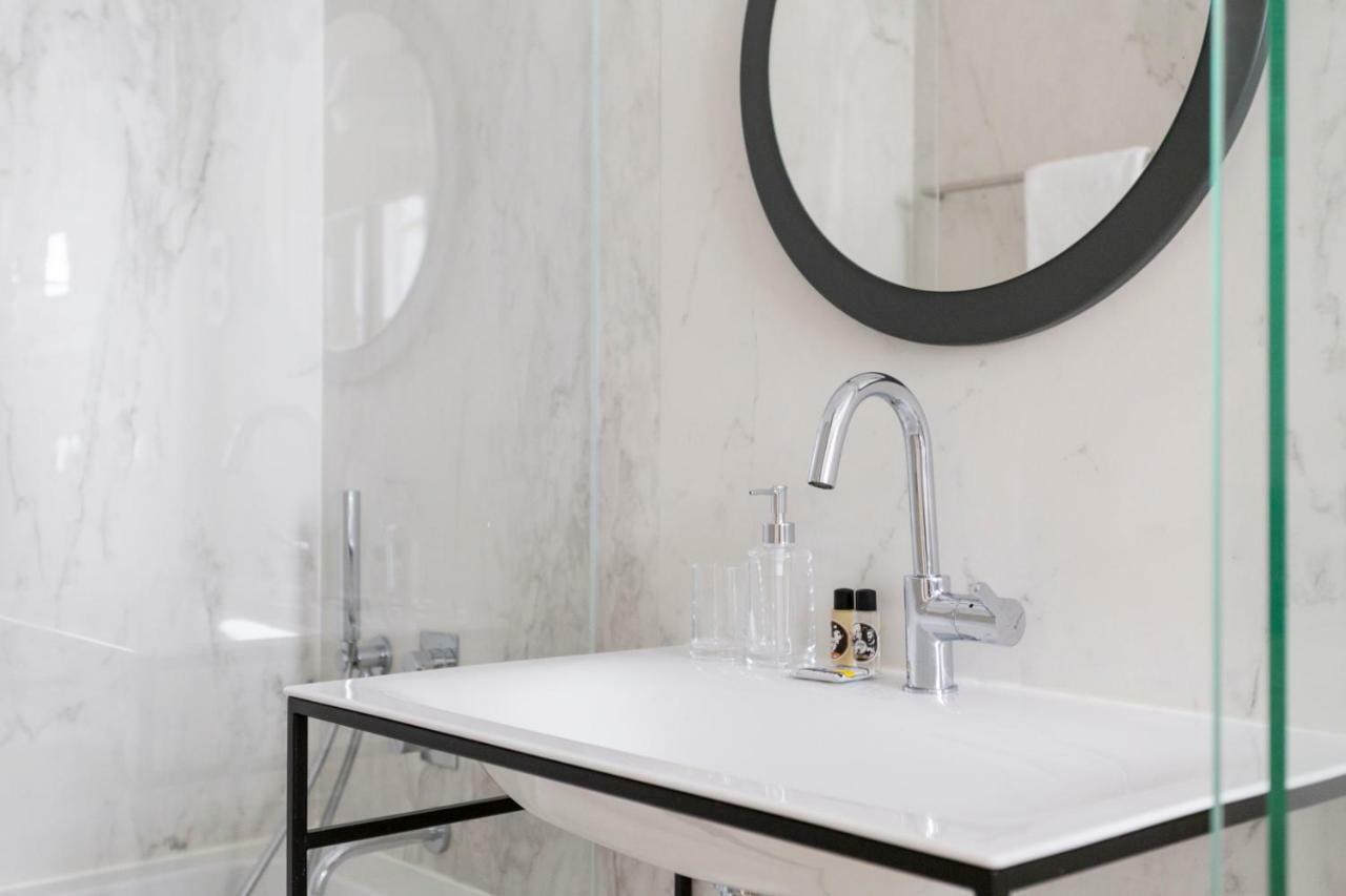 Joivy Wonderful 2Br Flat In The City Centre Lissabon Buitenkant foto